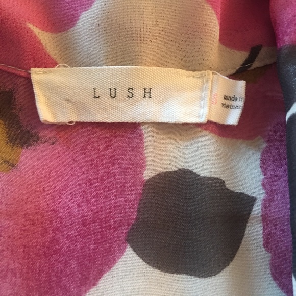 LUSH Pink Floral Collared Sleeveless Blouse Tank - Picture 4 of 12